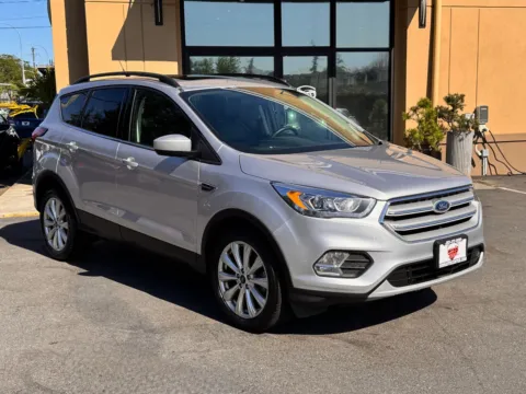 Silver 2019 Ford Escape SEL for sale in Lakewood, WA