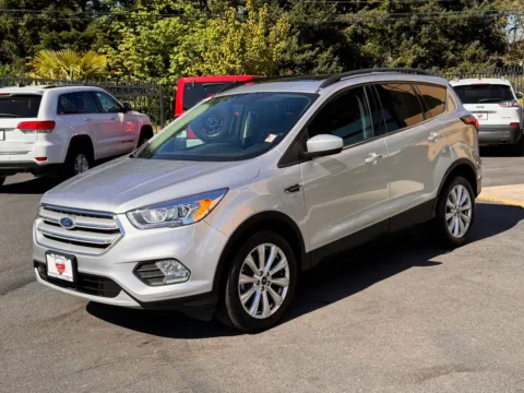 Another view of 2019 Ford Escape SEL for sale in Lakewood, WA at 9999 Auto Center