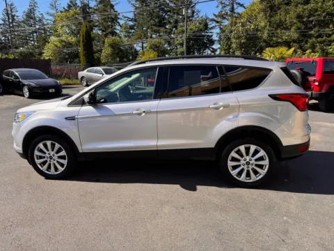 More photos of 2019 Ford Escape SEL at 9999 Auto Center, WA