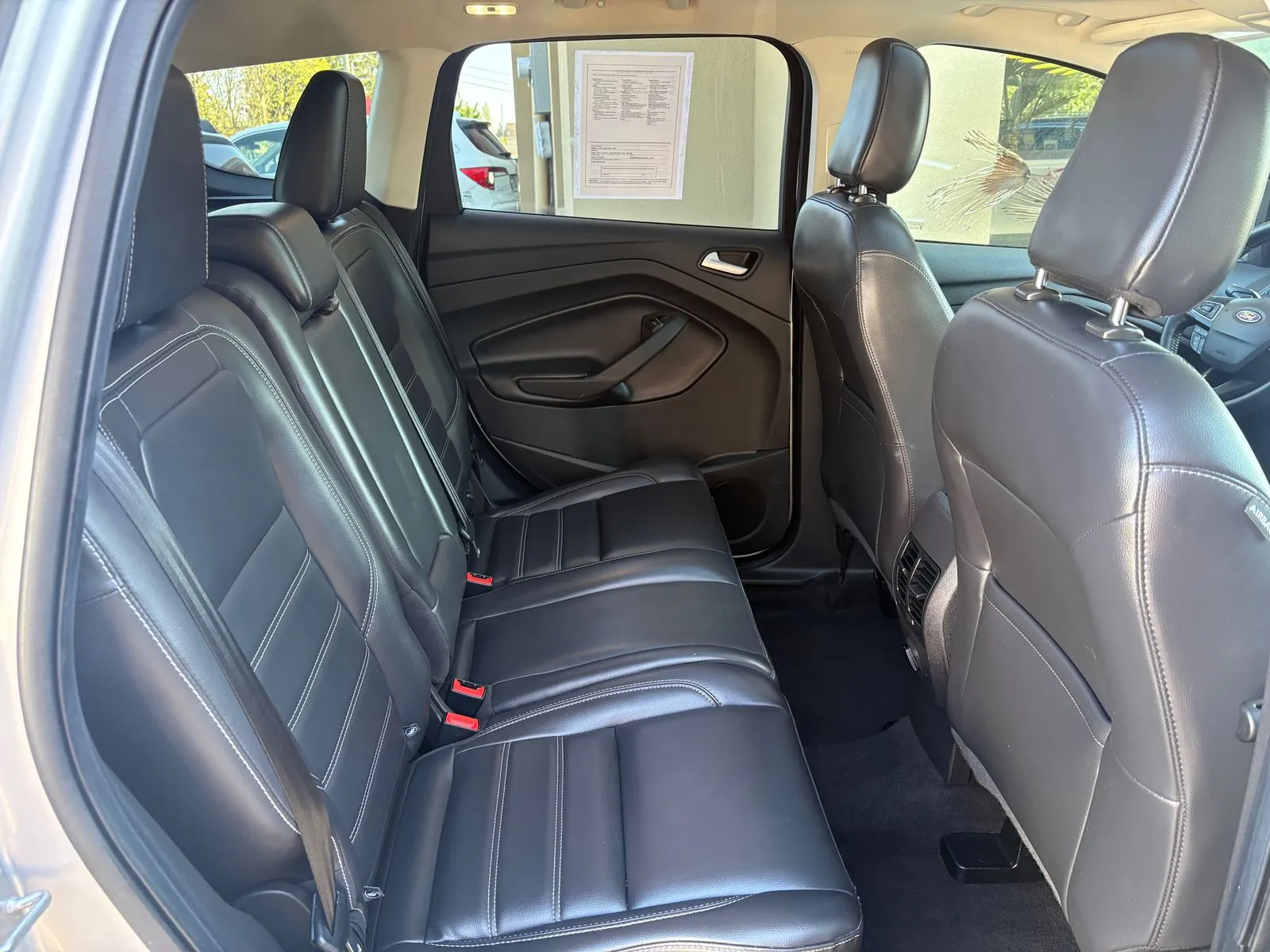 Ford Escape photo 18