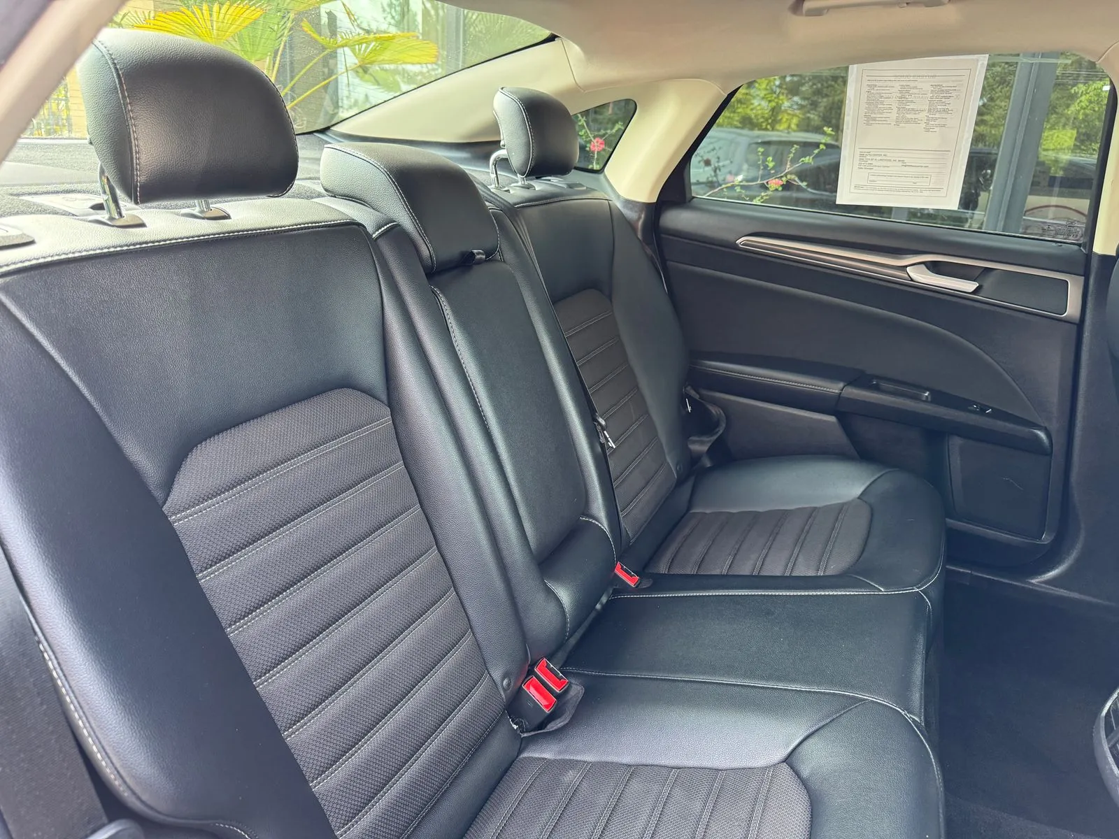 Ford Fusion photo 20