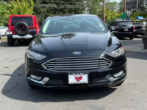Photos of 2017 Ford Fusion SE for sale in Lakewood, WA at 9999 Auto Center