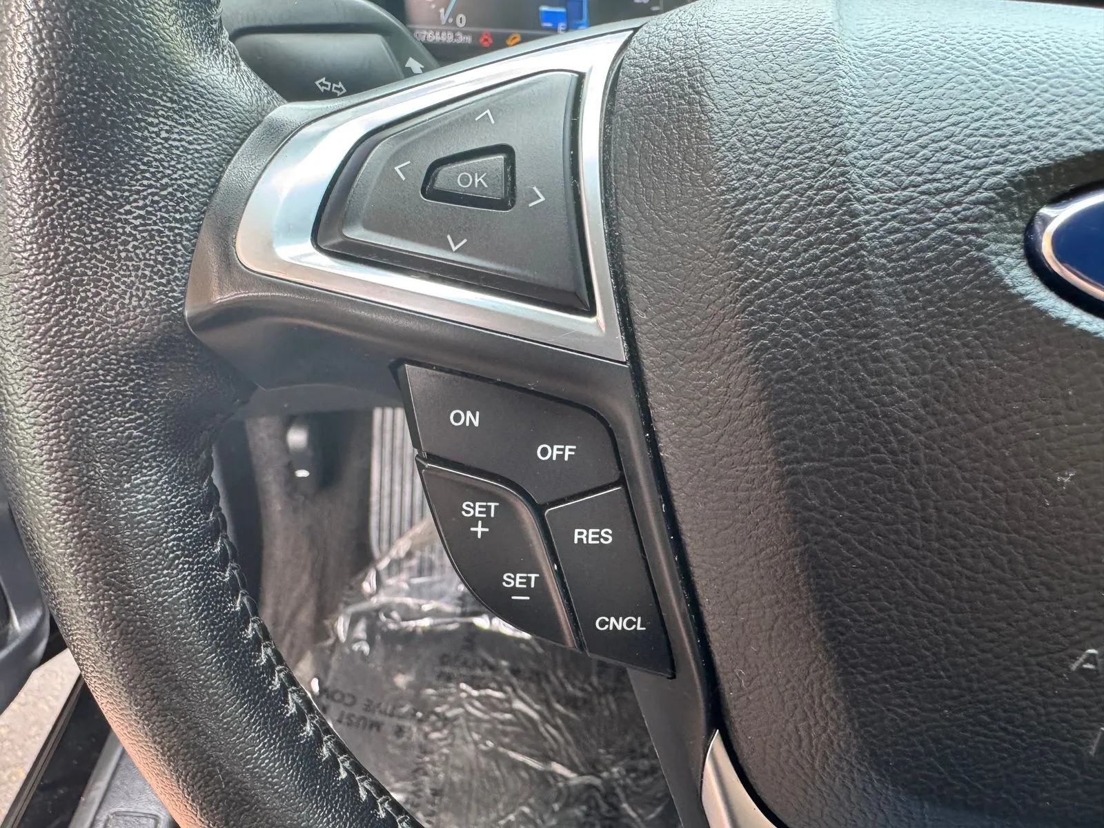 Ford Fusion photo 29