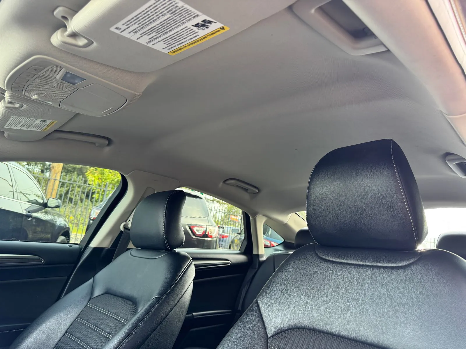 Ford Fusion photo 11