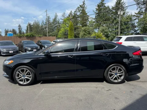 More photos of 2017 Ford Fusion SE at 9999 Auto Center, WA