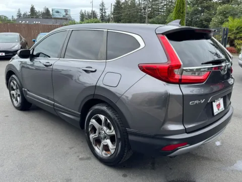 More photos of 2017 Honda CR-V EX at 9999 Auto Center, WA