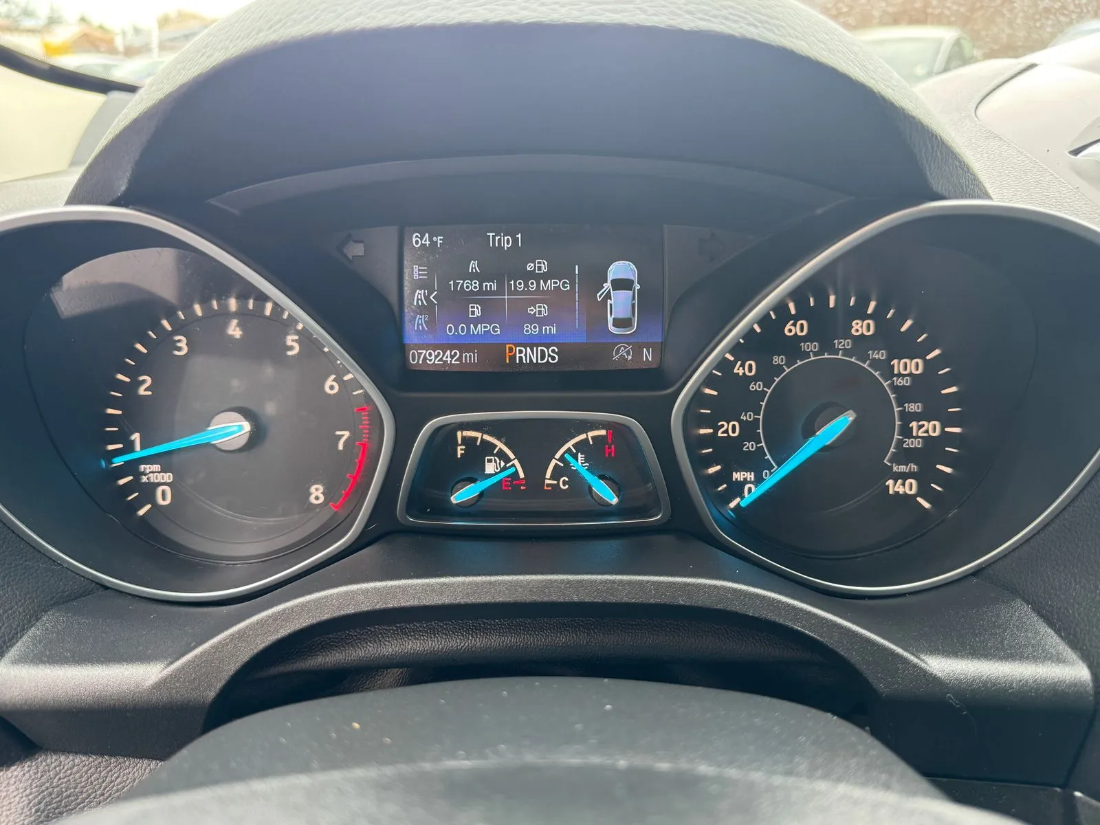 Ford Escape photo 34