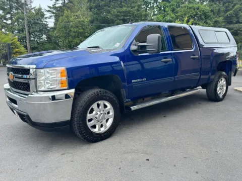 Another view of 2014 Chevrolet Silverado 2500 HD LT for sale in Lakewood, WA at 9999 Auto Center