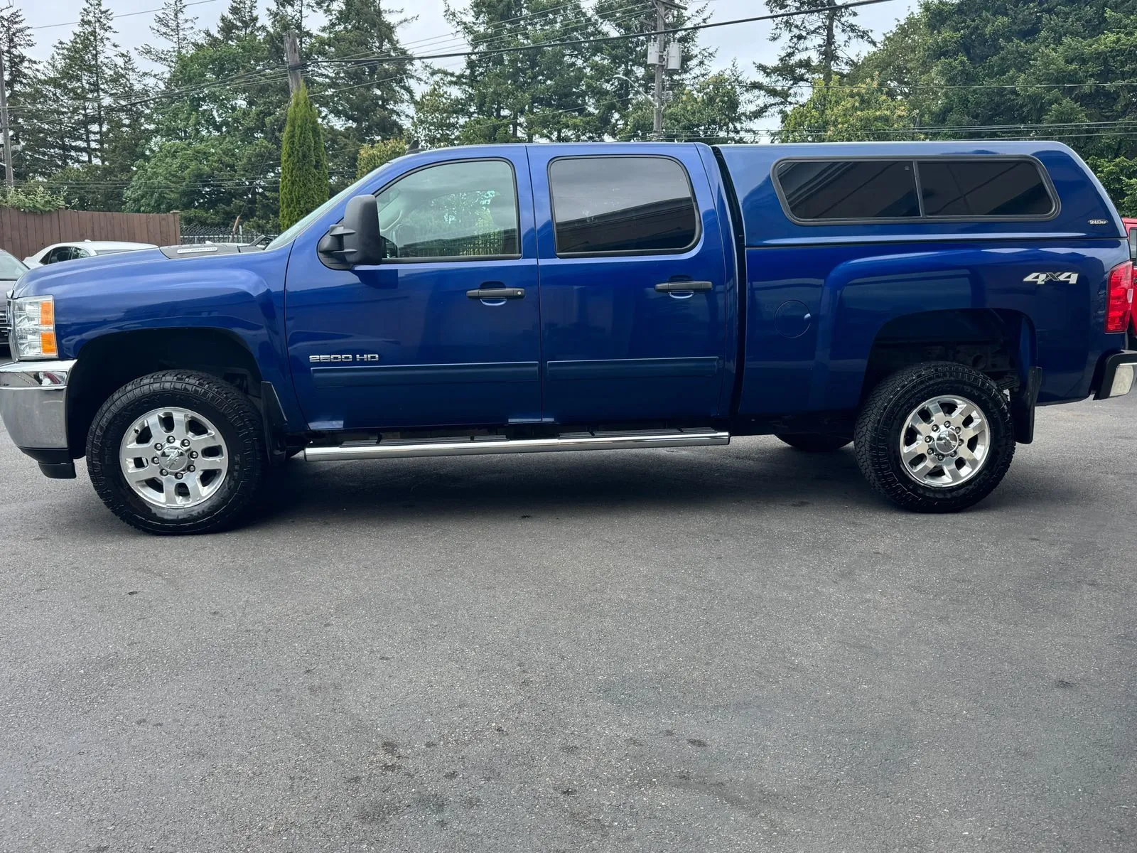 Chevrolet Silverado photo 4