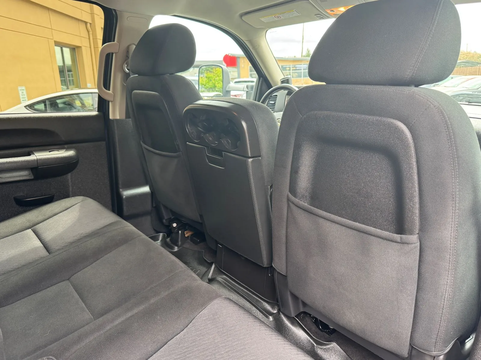 Chevrolet Silverado photo 16