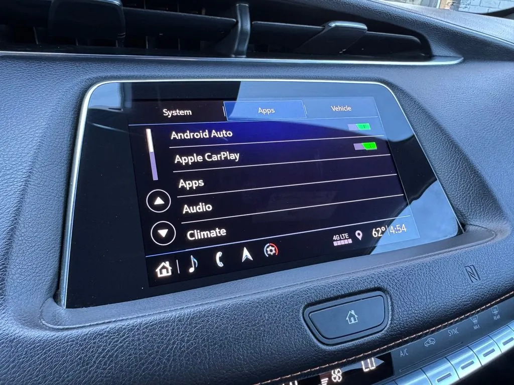 Cadillac XT4 photo 28