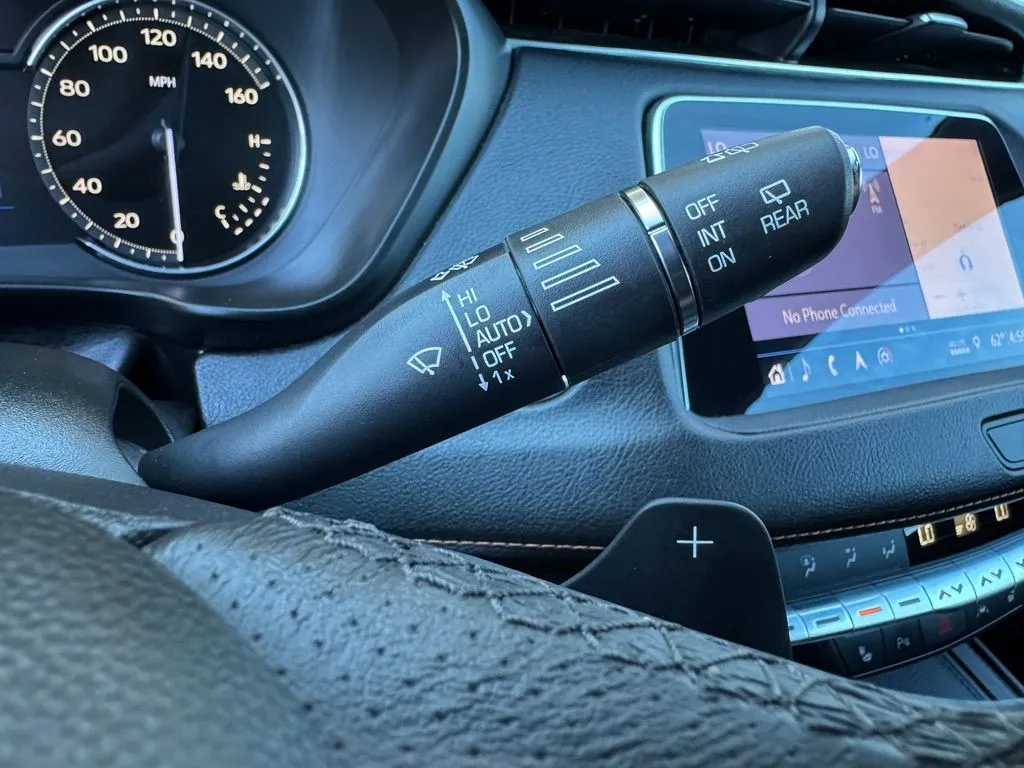 Cadillac XT4 photo 32
