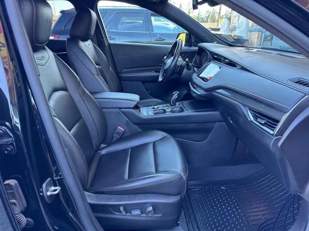 Cadillac XT4 photo 22