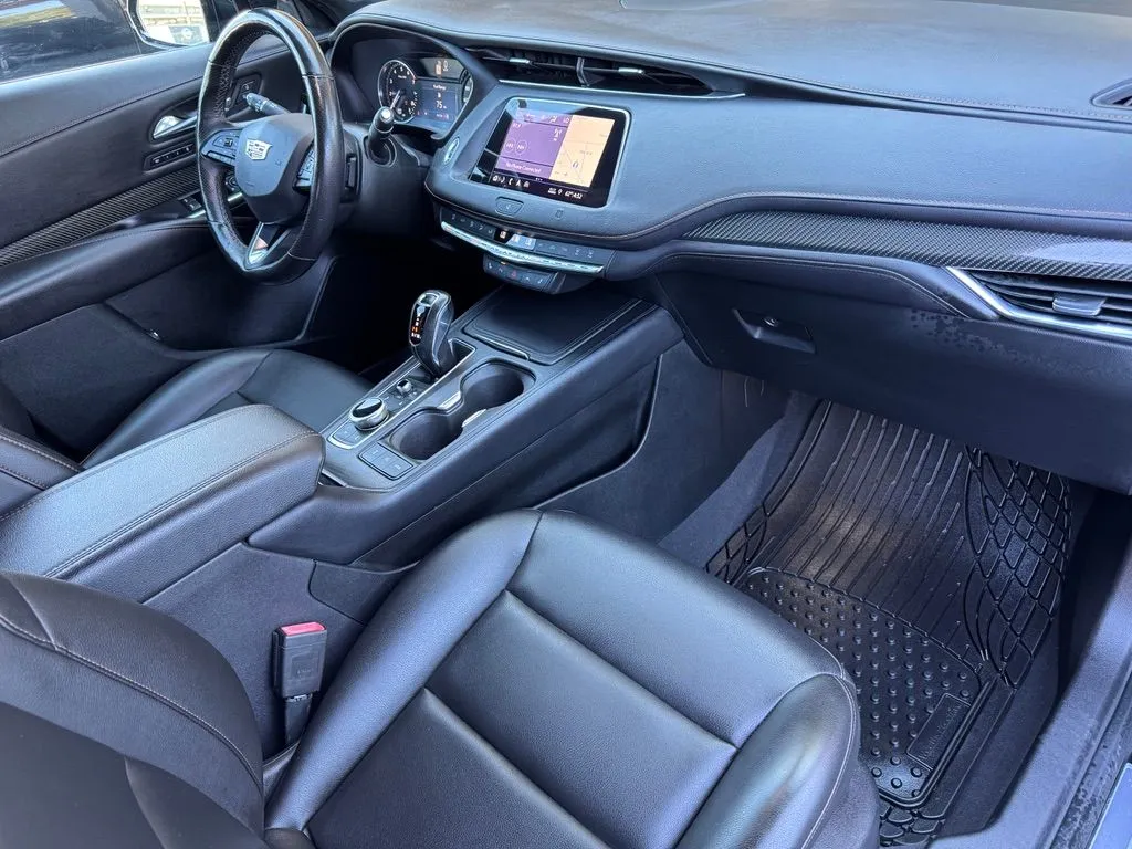 Cadillac XT4 photo 23