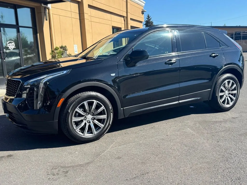 Cadillac XT4 photo 3