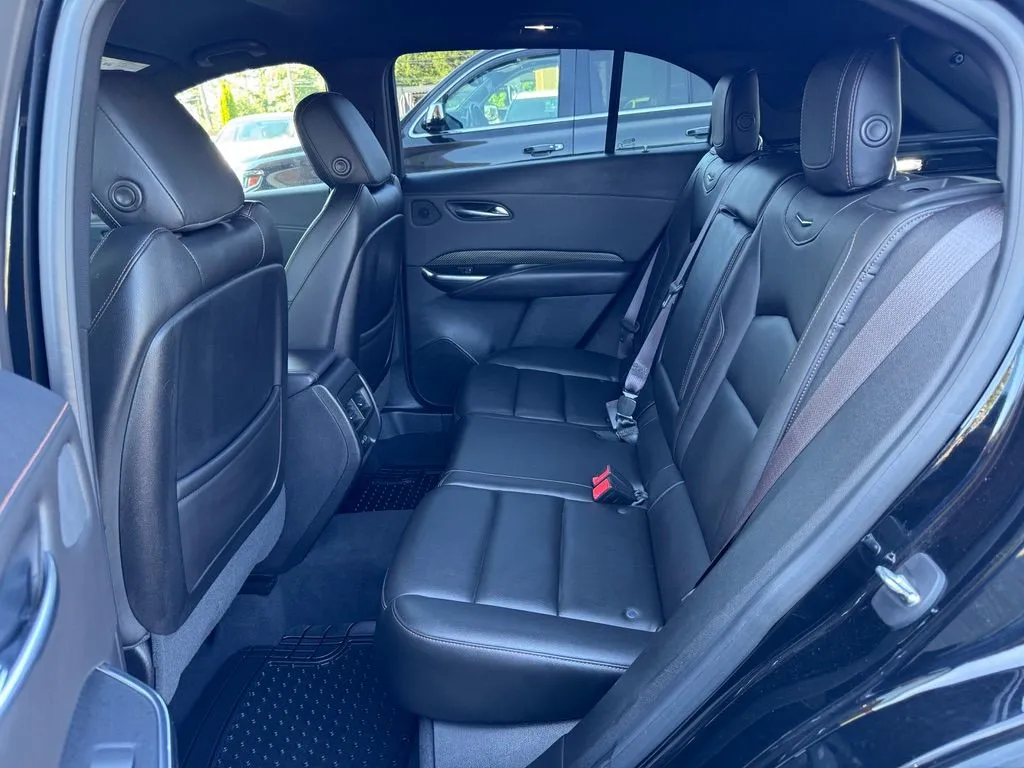 Cadillac XT4 photo 14