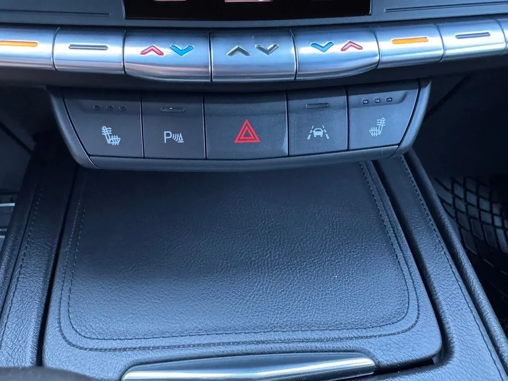 Cadillac XT4 photo 26
