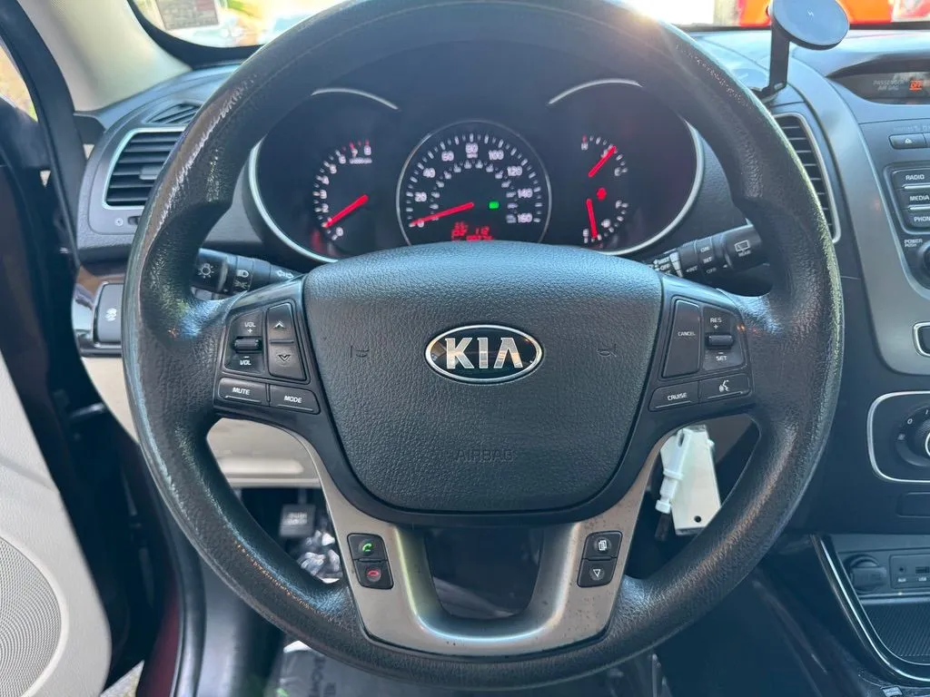Kia Sorento photo 28