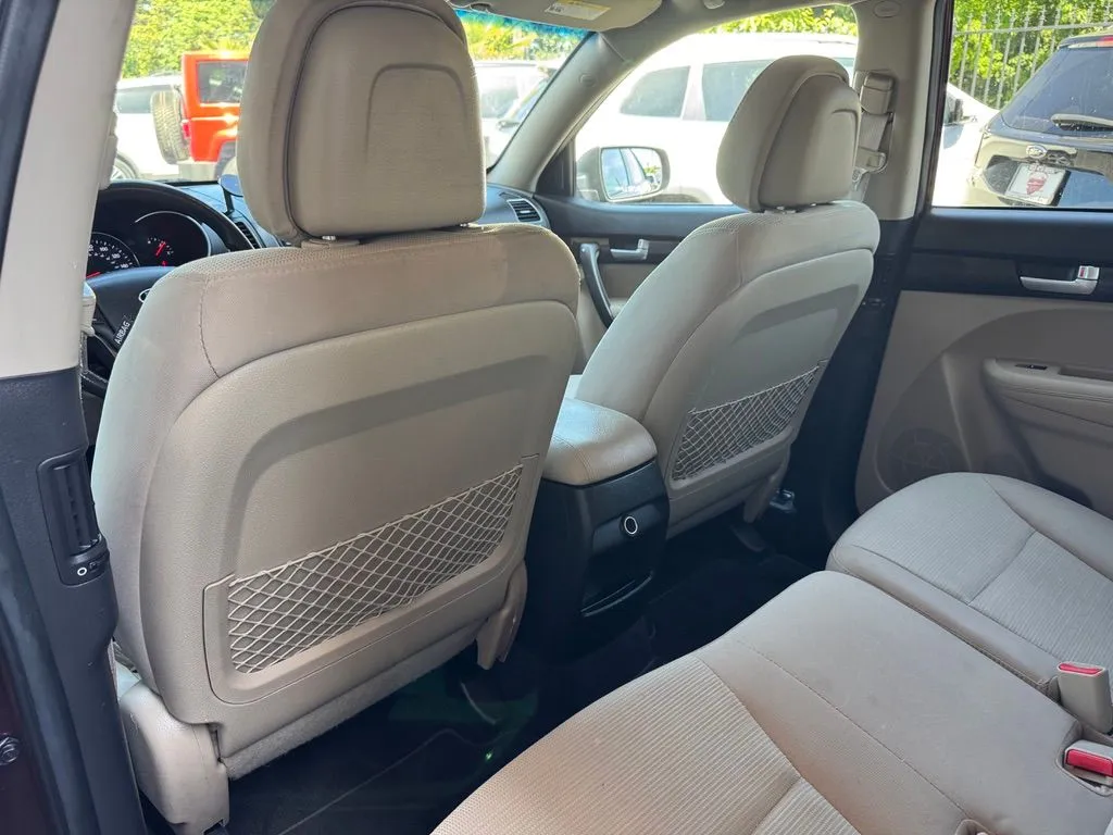 Kia Sorento photo 15