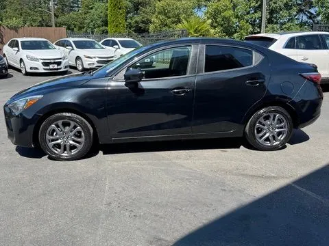 More photos of 2019 Toyota Yaris LE at 9999 Auto Center, WA