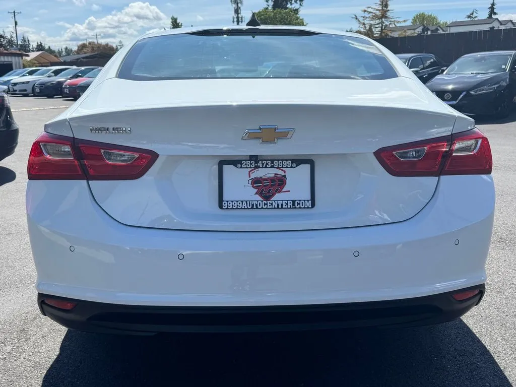 Chevrolet Malibu photo 6