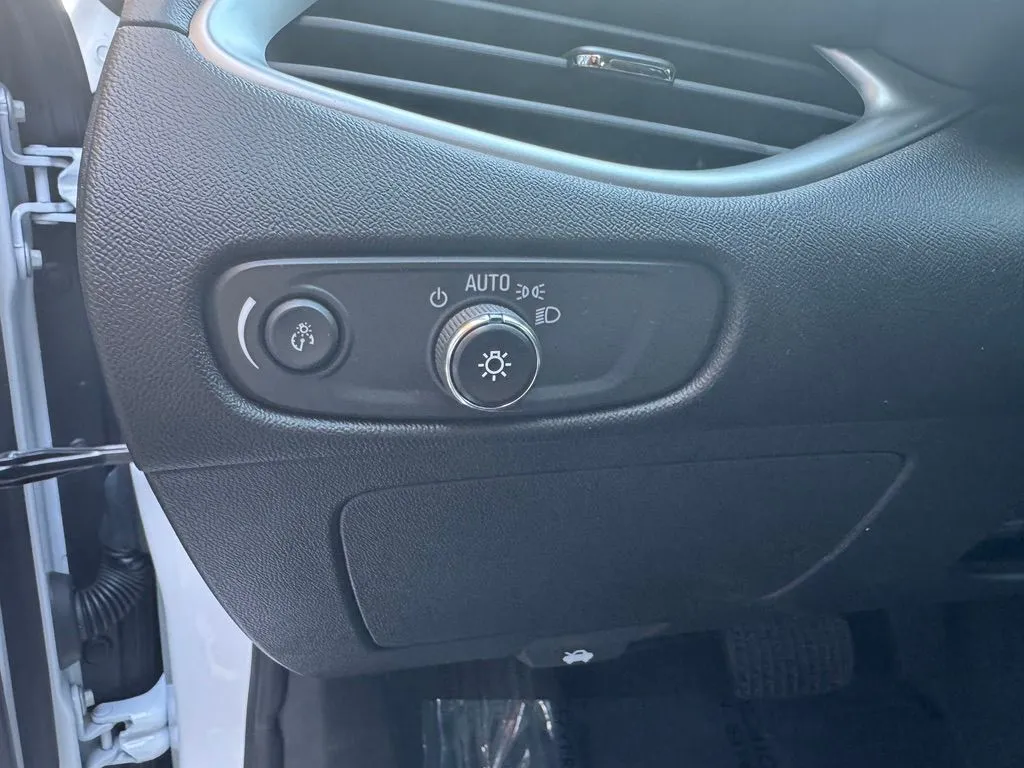 Chevrolet Malibu photo 11