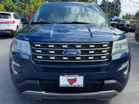 Photos of 2016 Ford Explorer XLT for sale in Lakewood, WA at 9999 Auto Center