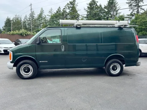 More photos of 2002 Chevrolet Express Van G2500 at 9999 Auto Center, WA