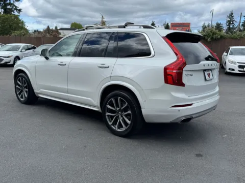 More photos of 2019 Volvo XC90 T6 Momentum at 9999 Auto Center, WA