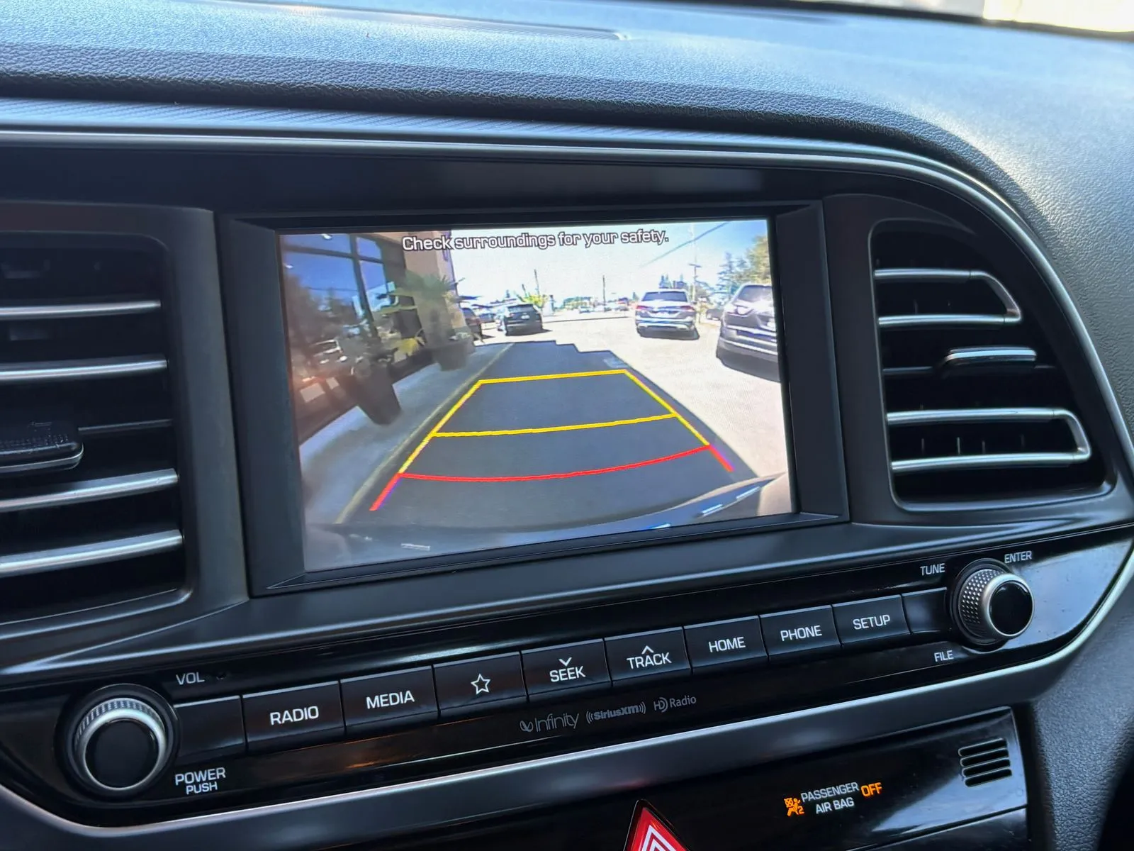Hyundai Elantra photo 33
