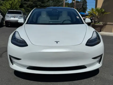 Photos of 2018 Tesla Model 3 Long Range for sale in Lakewood, WA at 9999 Auto Center