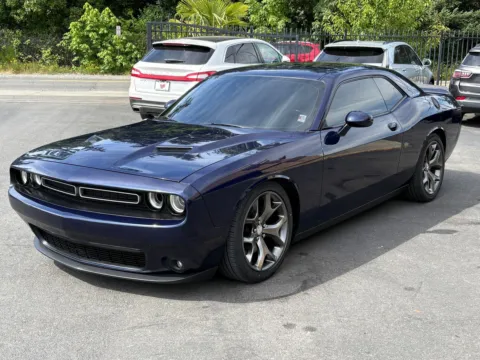 More photos of 2015 Dodge Challenger R/T at 9999 Auto Center, WA