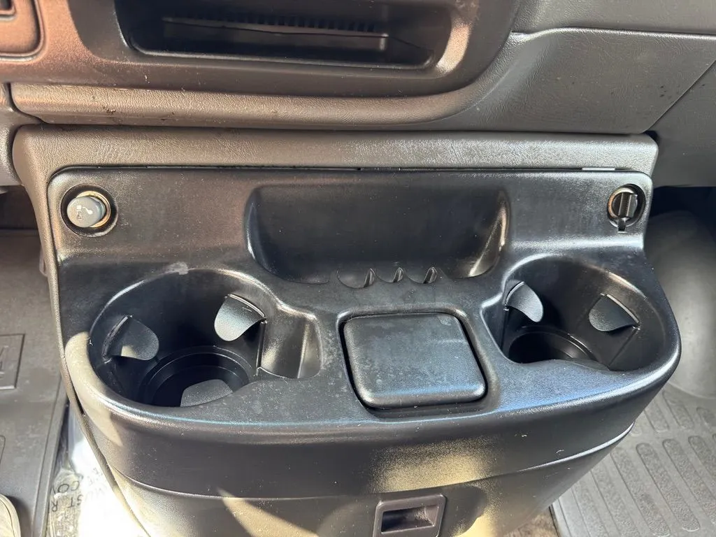 Chevrolet Express photo 24