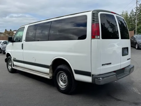 More photos of 2001 Chevrolet Express Van G3500 at 9999 Auto Center, WA