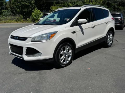Another view of 2016 Ford Escape Titanium for sale in Lakewood, WA at 9999 Auto Center