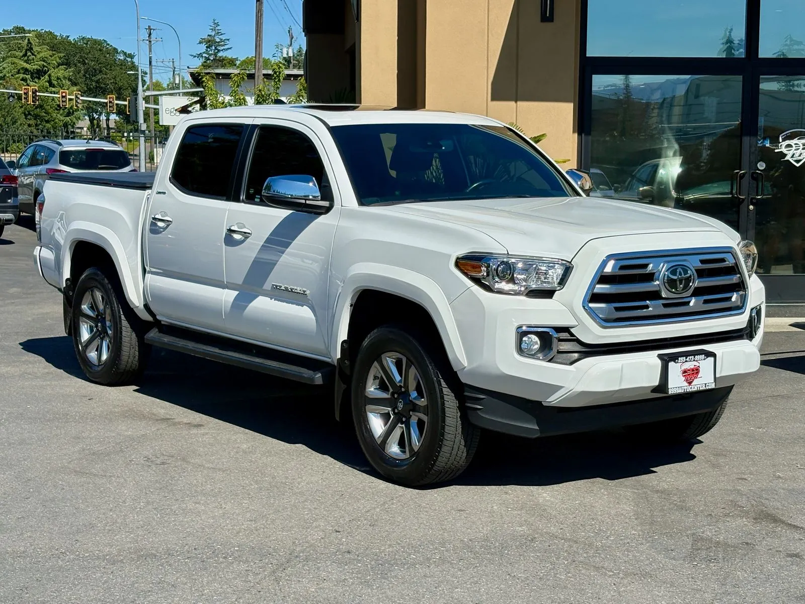 White 2019 Toyota Tacoma Limited for sale in Lakewood, WA