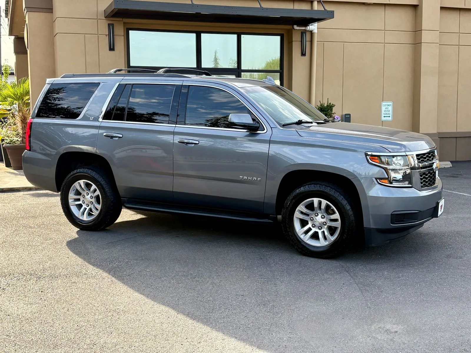 Gray 2019 Chevrolet Tahoe LT for sale in Lakewood, WA