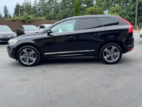 More photos of 2017 Volvo XC60 T6 Dynamic at 9999 Auto Center, WA