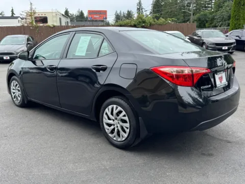 More photos of 2018 Toyota Corolla LE at 9999 Auto Center, WA