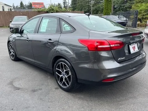 More photos of 2017 Ford Focus SEL at 9999 Auto Center, WA