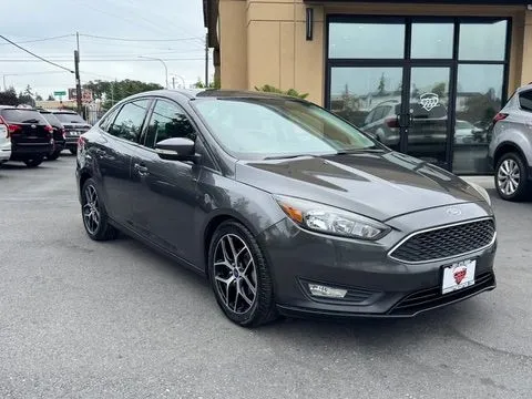 Gray 2017 Ford Focus SEL for sale in Lakewood, WA