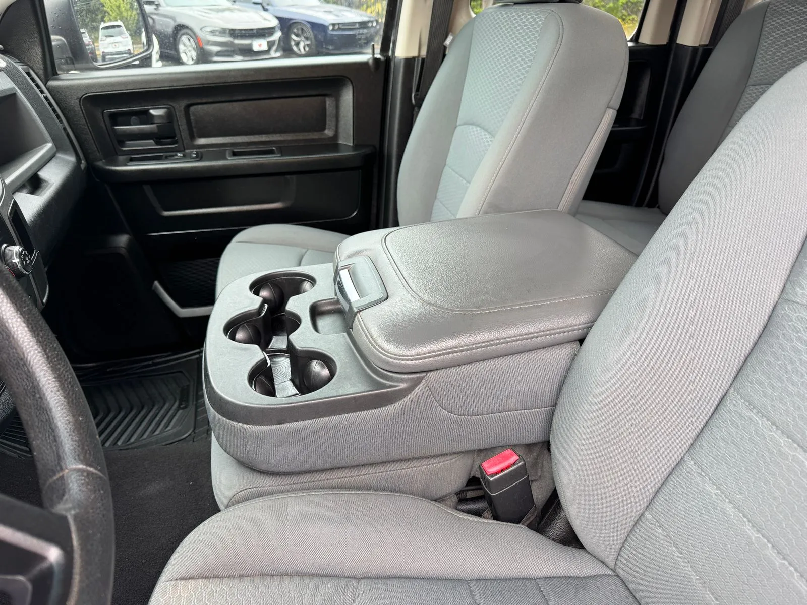 Ram 1500 photo 12