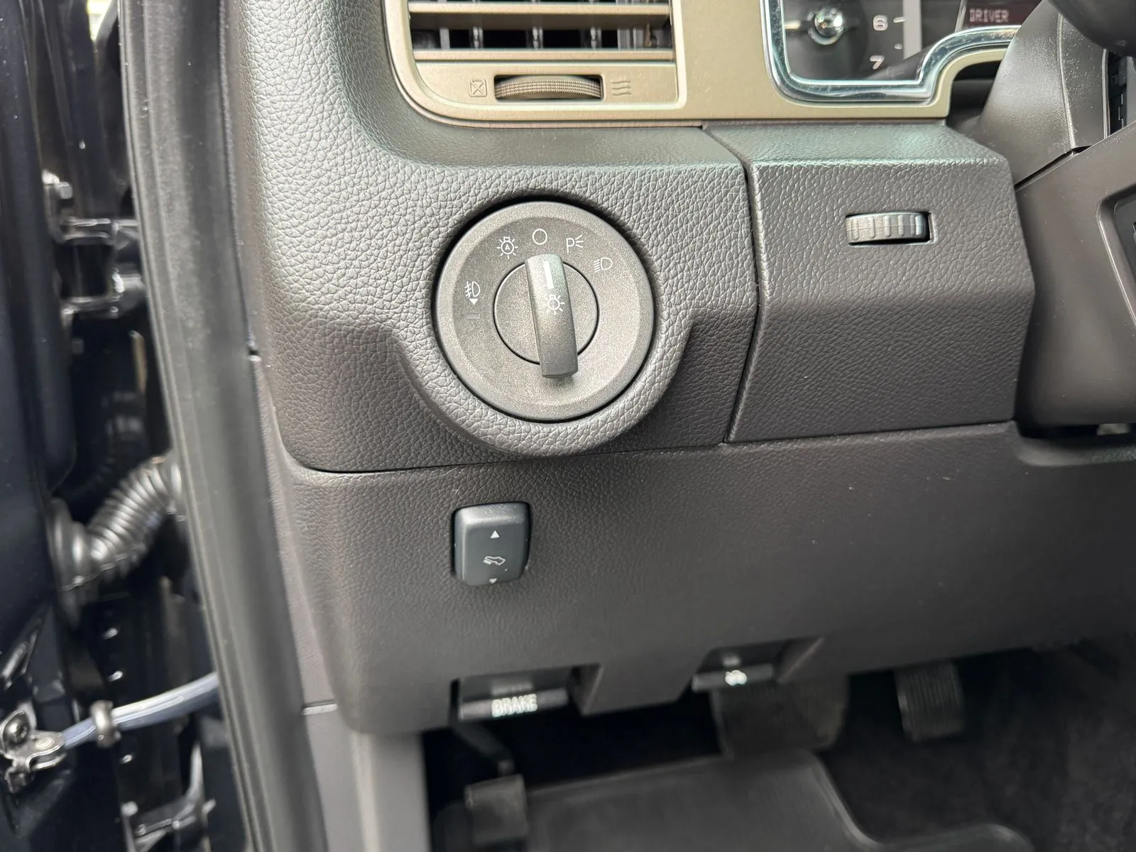 Lincoln Navigator L photo 13