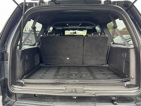 Lincoln Navigator L photo 19