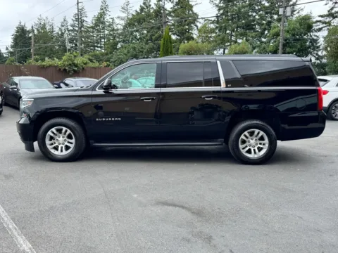 More photos of 2020 Chevrolet Suburban LT at 9999 Auto Center, WA