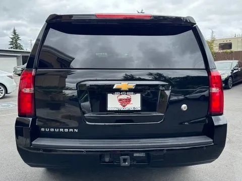 Chevrolet Suburban photo 6