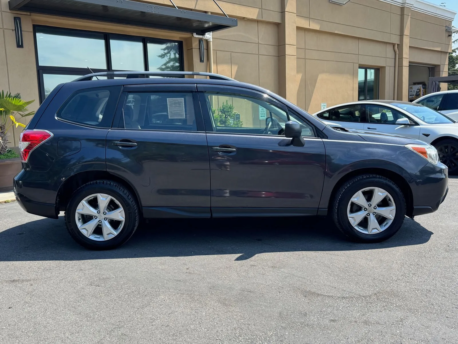 Subaru Forester photo 8