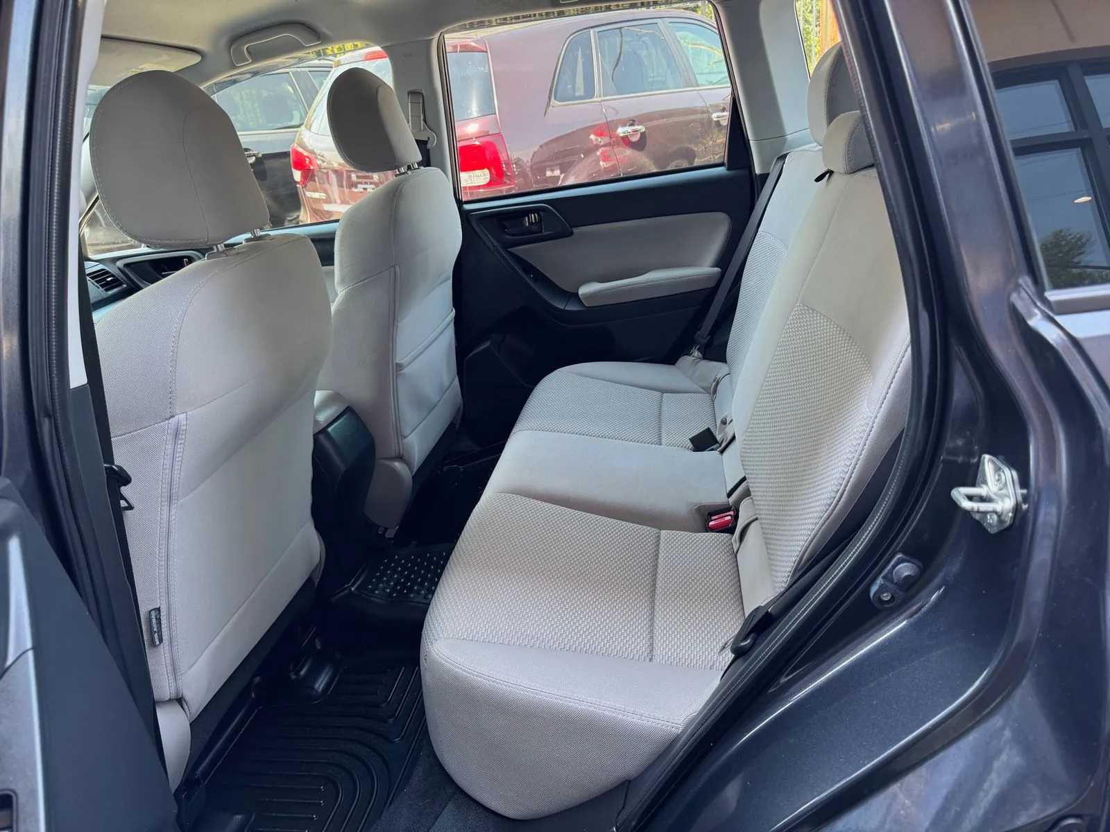 Subaru Forester photo 14