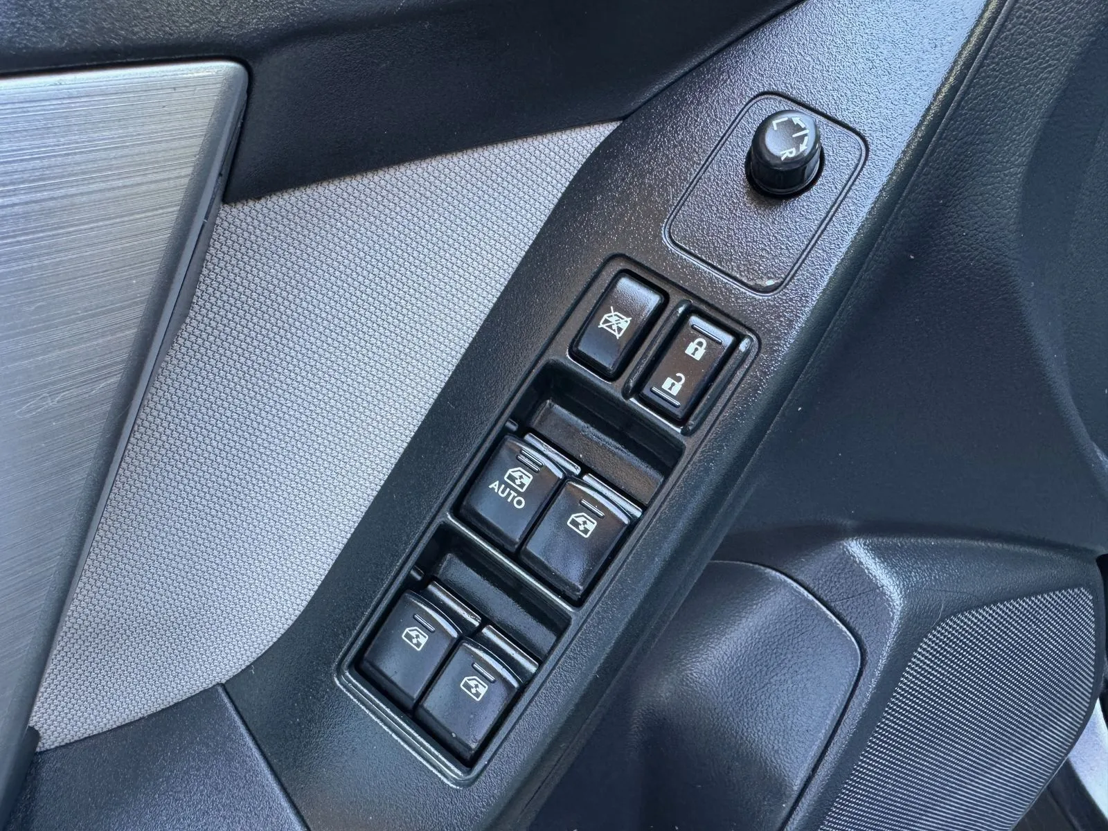 Subaru Forester photo 13