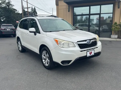 White 2014 Subaru Forester 2.5i Premium for sale in Lakewood, WA